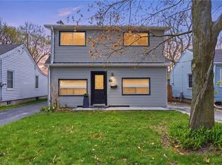 68 York Rd, Hamilton, ON L9H1L7