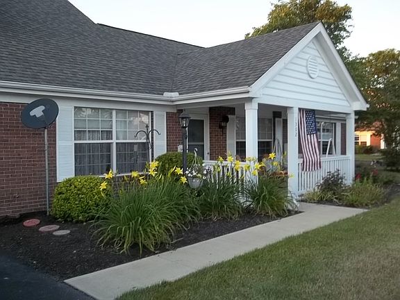 3rd image of 1302 Old Pond Dr