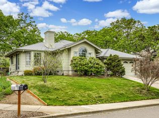 1033 Oak Knoll Dr, Ashland, OR