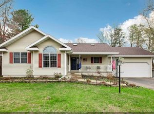 3320 Carney Ave, Marinette, WI 54143