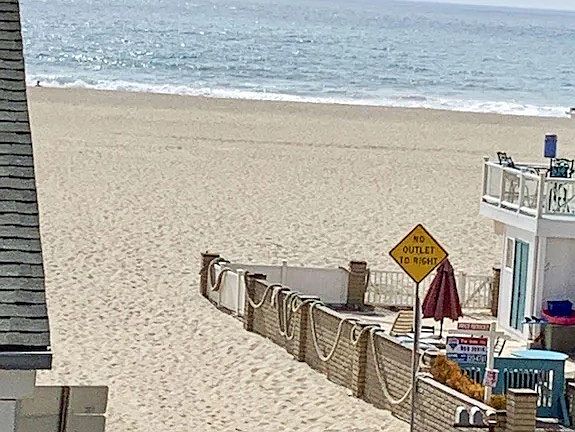 4th image of 116 W Channel Islands Blvd