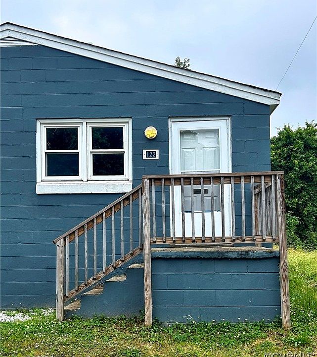 1st image of 120-122 N Crater Rd