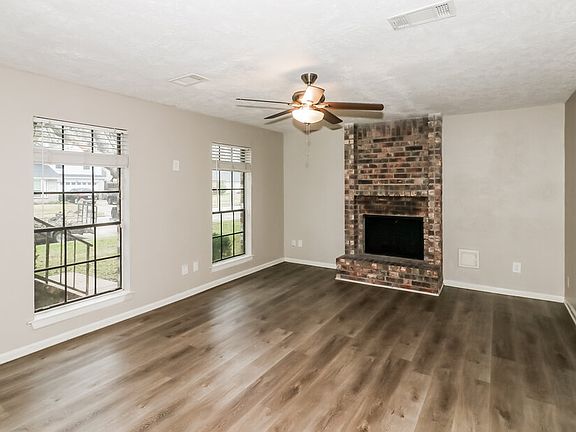 4th image of 1406 Mayweather Ln
