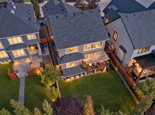 11 E Aspen Vista Way SW, Calgary, AB T3H0Y7