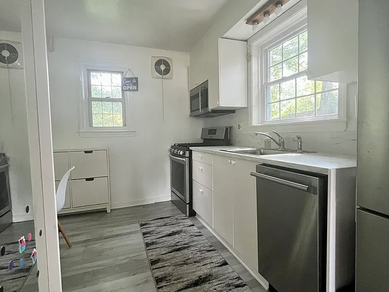 2705 Blueridge Ave — Photo 12