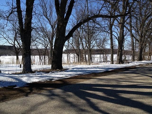 2nd image of 2195 Clear View Rd
