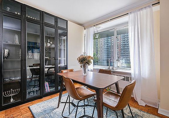 5th image of 392 Central Park W APT 7B