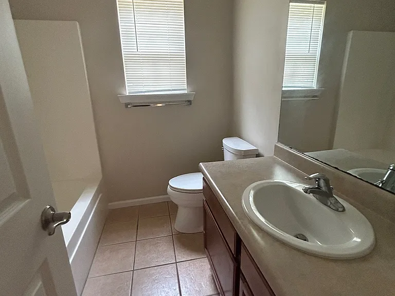 8 Star Magnolia Dr — Photo 6