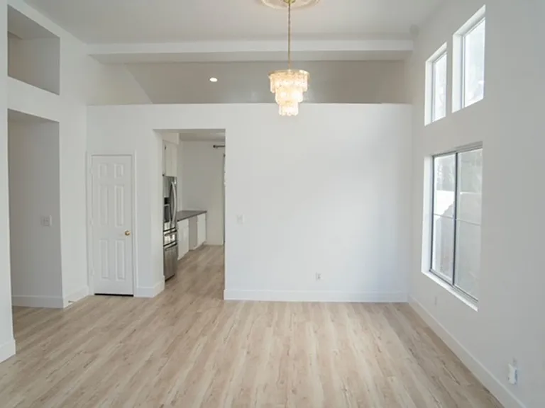 1417 Country Hollow Dr — Photo 21