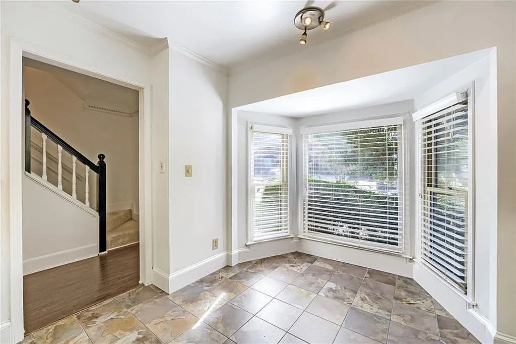 2 bed, 2.5 bath, 1536 sqft, $2,000 — Photo 4