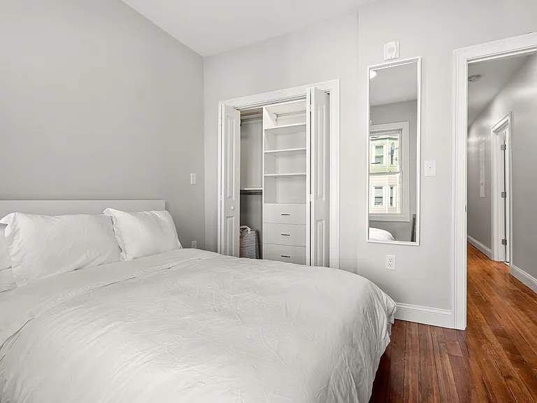 821 Saratoga St #1 — Photo 2