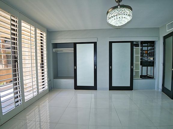 3rd image of 1630 S La Reina Way APT 2D