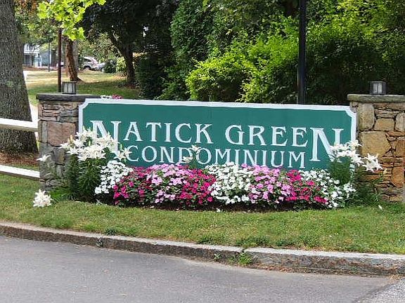 Entrence to the community