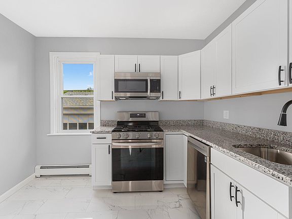 3rd image of 108 Waterman Ave Floor 1