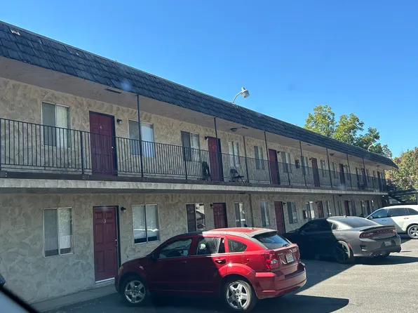 1109 Citrus Ave APT 4, Chico, CA 95926