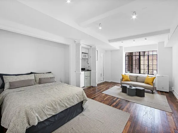 45 Tudor City Pl APT 708, New York, NY 10017