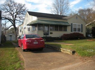 909 7th Ave, Midfield, AL 35228