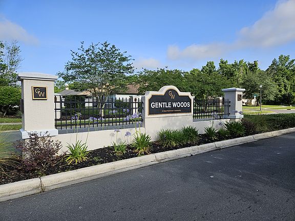 2nd image of 6579 Gentle Oaks Dr N