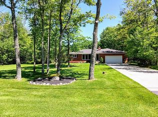 1584 Bailey Rd, East aurora, NY 14052