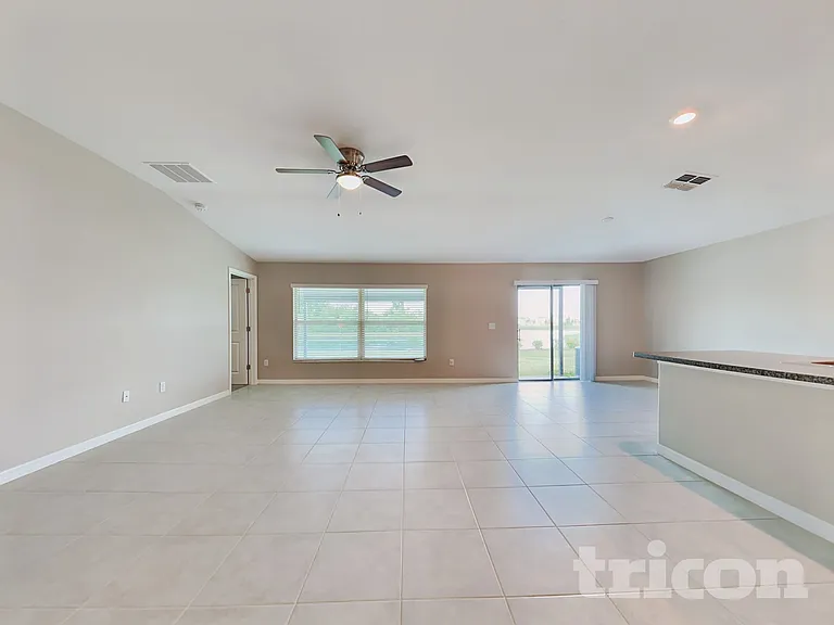 5541 Turkey Creek Way — Photo 2