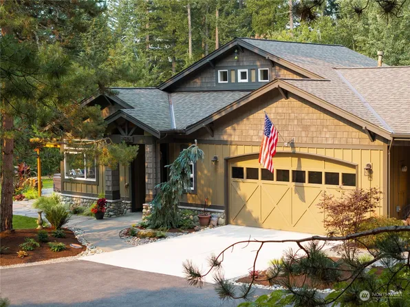 25630 NE 30th Court, Redmond, WA 98053