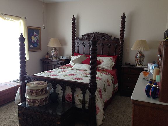 2nd image of 1022 Edinburgh Drive