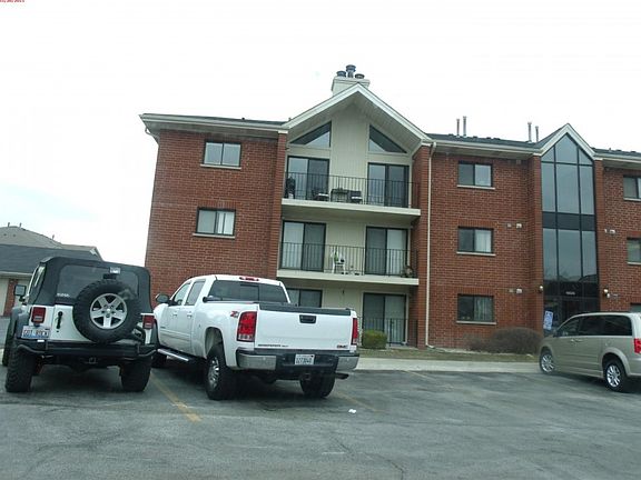 3rd image of 6624 Martin France Cir #D-2b