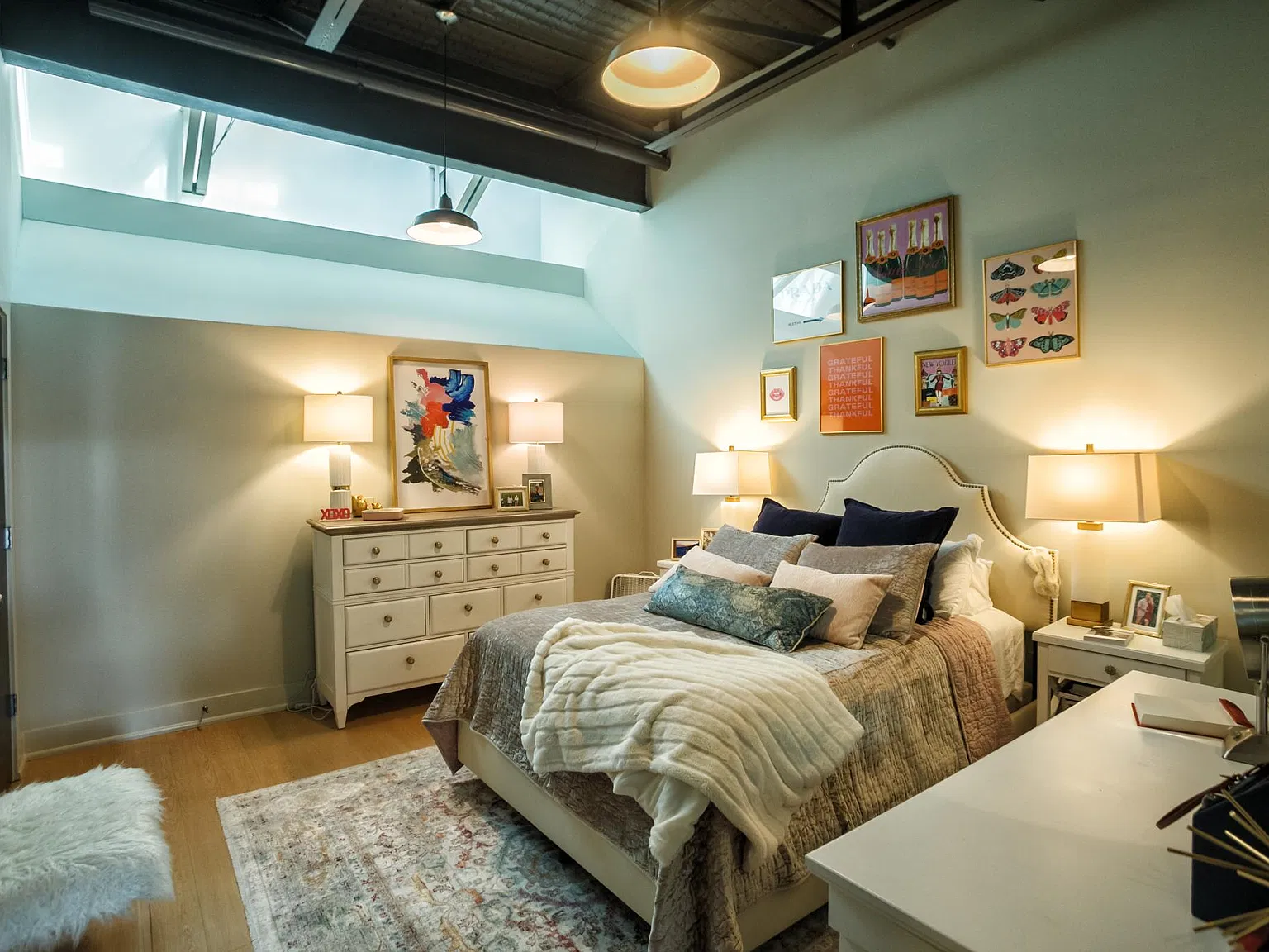 3 bed, 1300 sqft, $2,850 — Photo 4