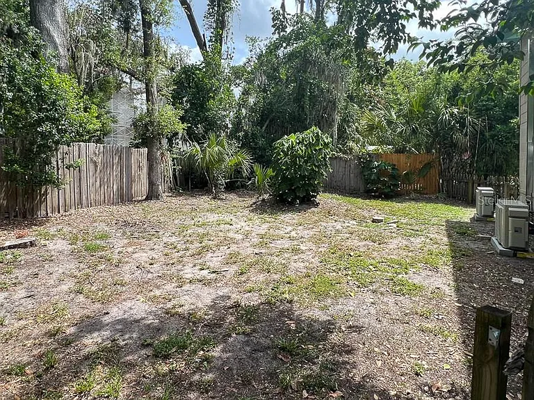 1122 NW 4th Ave — Photo 18