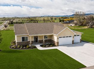 2 Hilltop Dr, Buffalo, WY 82834