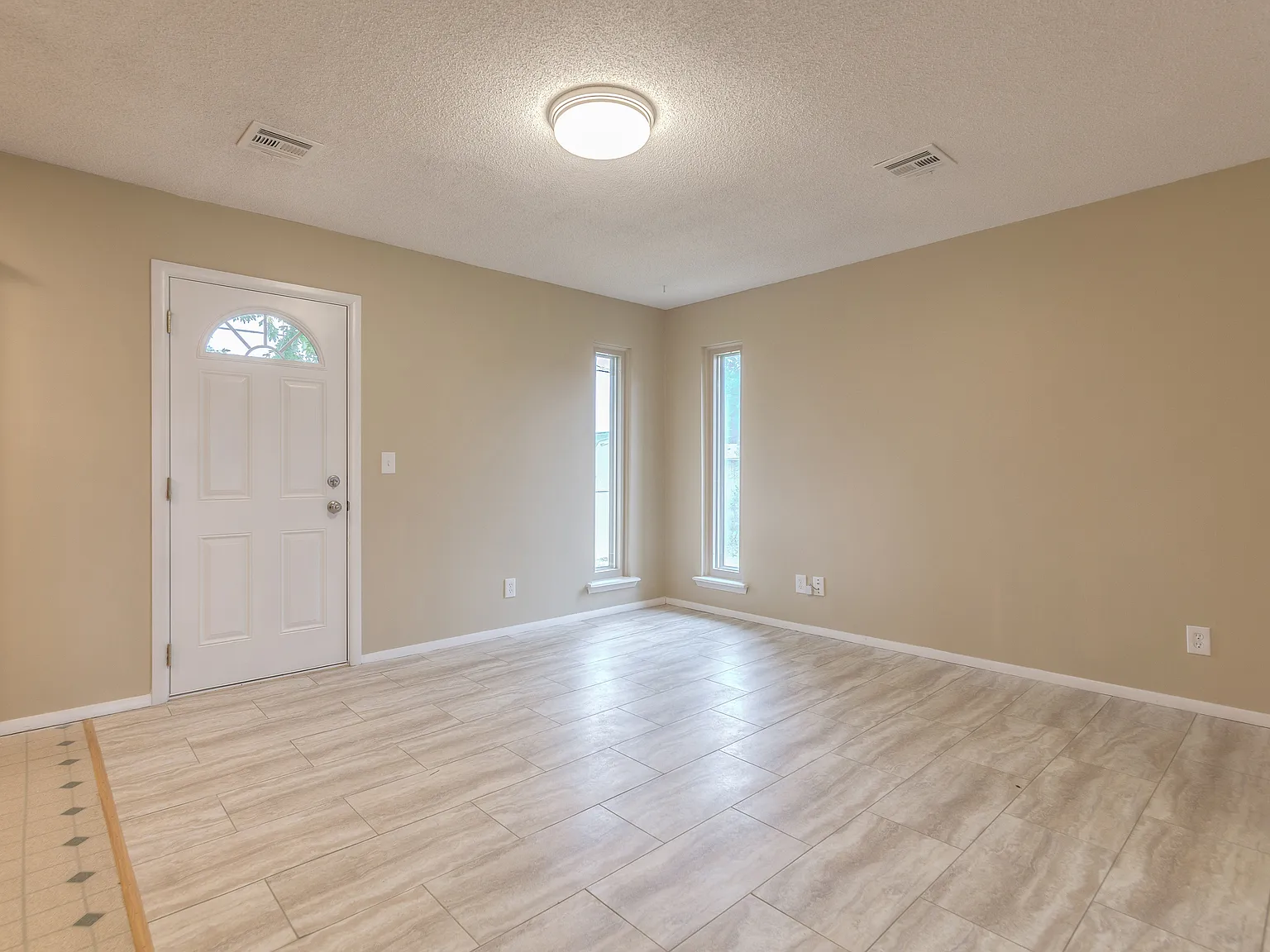 9159 E. Latimer Place Tulsa, Ok 74115 - 1 — Photo 2