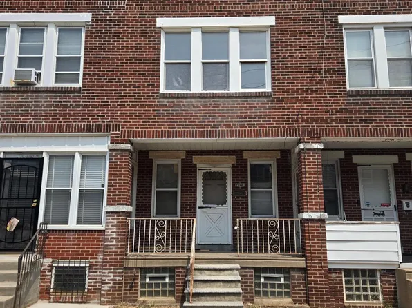 2079 Anchor St, Philadelphia, PA 19124