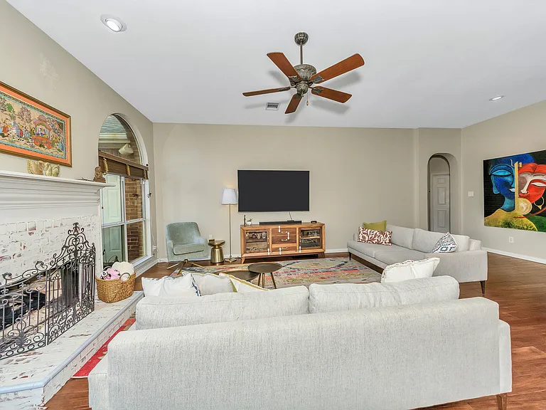 3608 Edgestone Dr — Photo 15