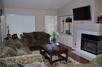1st image of 4805 Sun Valley Dr