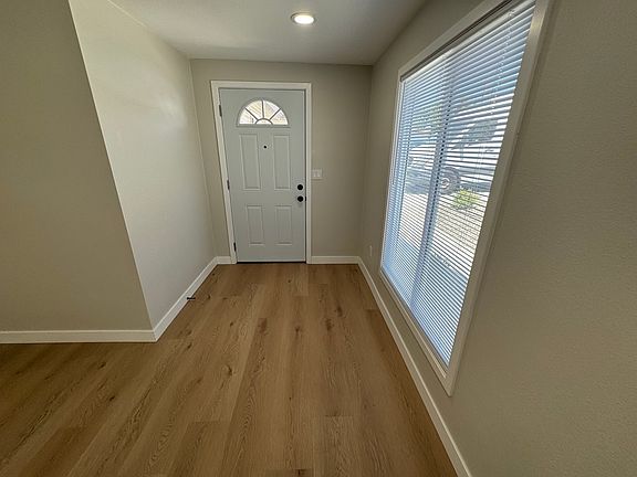2nd image of 8932 Grand Ave