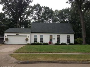 1339 Hillcrest Dr, Muskegon, MI 49442