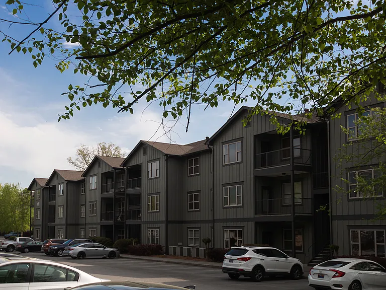 Hayden Place Apartments — Photo 13