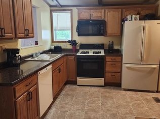 933 Western Park Vlg, Jamestown, ND 58401
