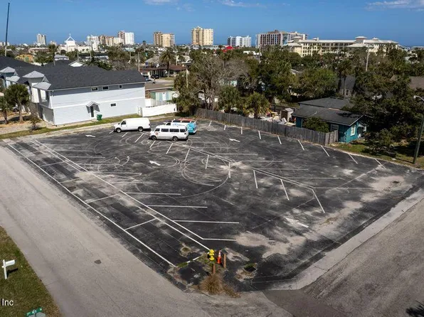 435 3RD Avenue N, Jacksonville Beach, FL 32250