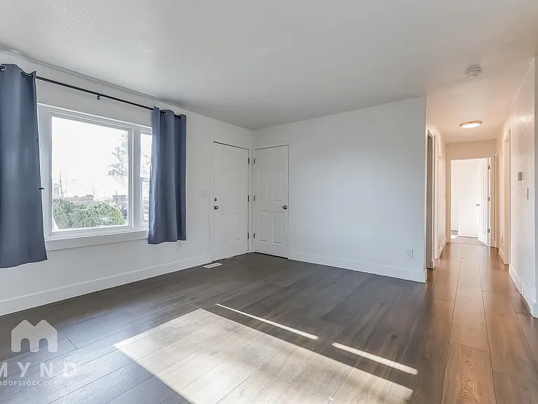 821 S Patton Ct — Photo 6