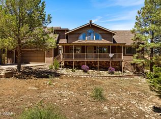 2232 Eagle Ln, Overgaard, AZ 85933