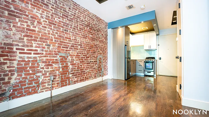 Rented by Nooklyn NYC LLC | media 1