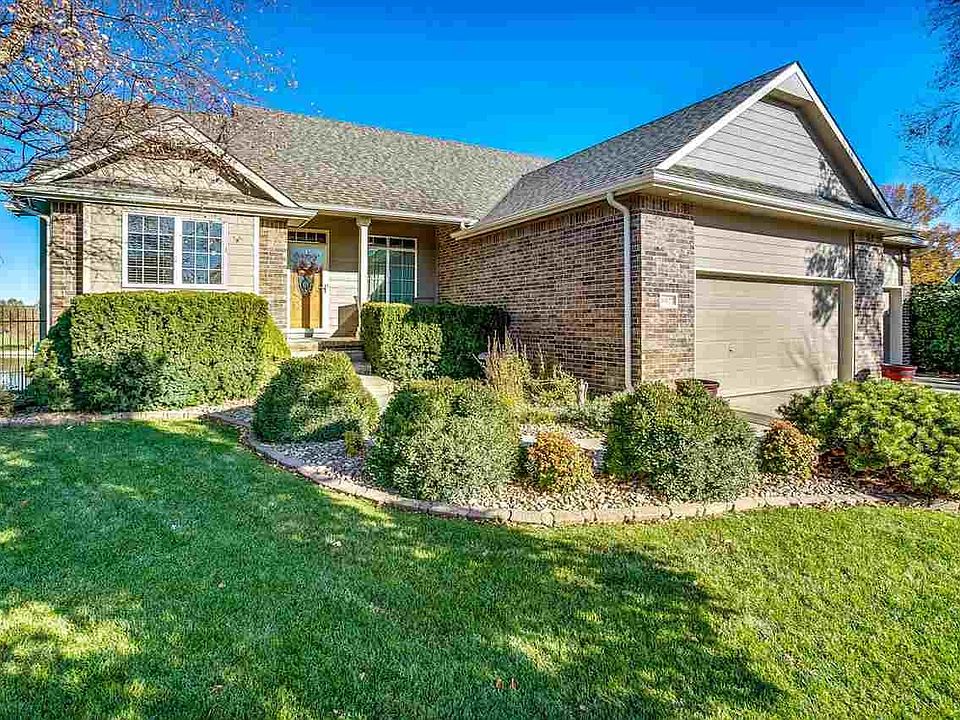 2nd image of 14122 W Highland Springs Ct