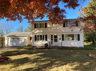 1522 Erie Station Rd, Henrietta, NY 14467