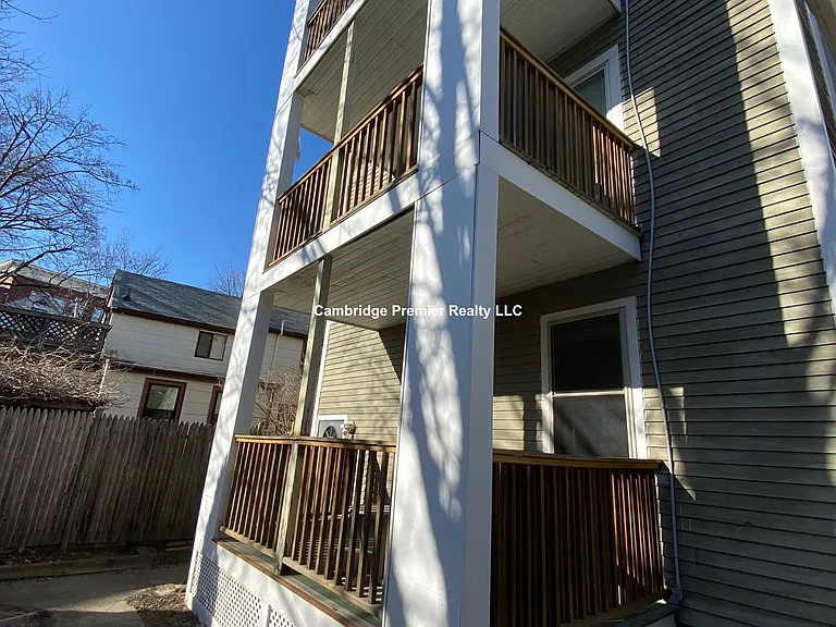 58 Market St #1 — Photo 8