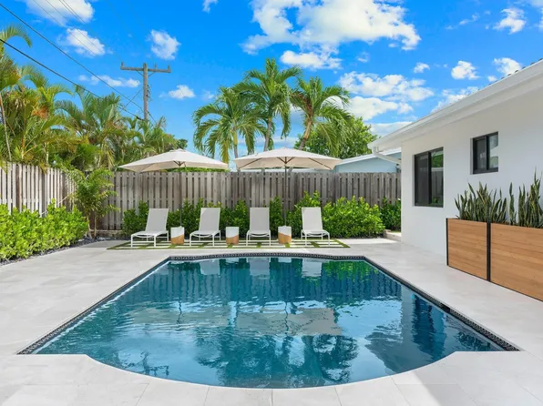 2751 NE 53rd Street, Lighthouse Point, FL 33064