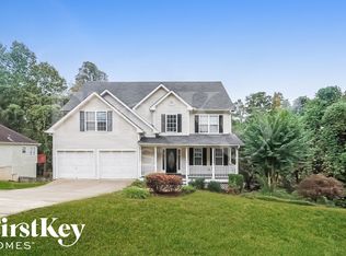 1047 Whispering Woods Dr, Canton, GA 30114