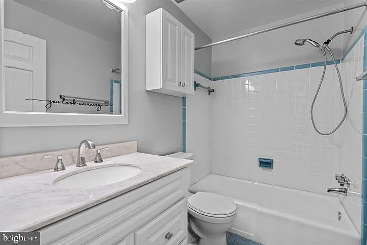 6707 Melrose Dr — Photo 20