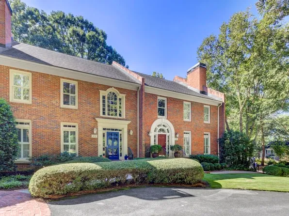 1200 Glendeven Ct NW, Atlanta, GA 30318