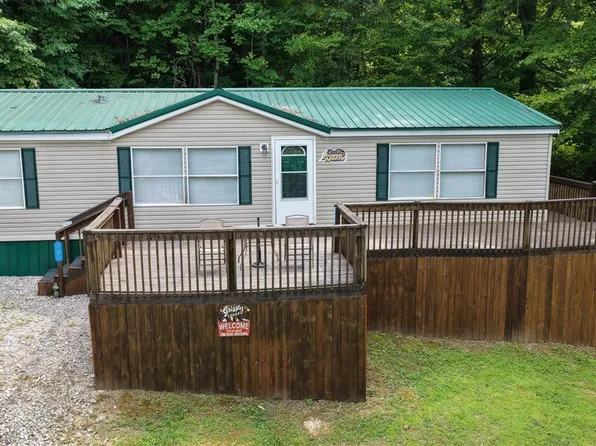 635 Lakeshore Dr, Mammoth Cave, KY 42259
